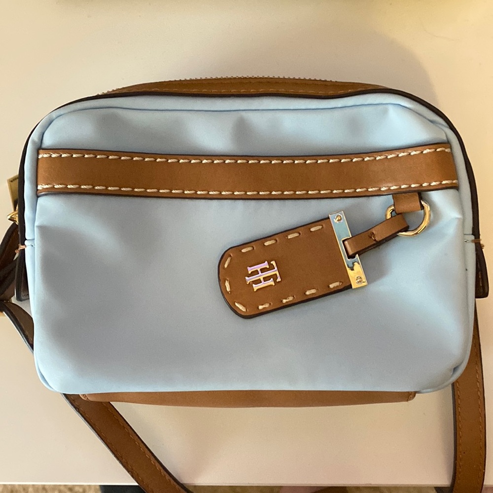 Tommy Hilfiger crossbody purse